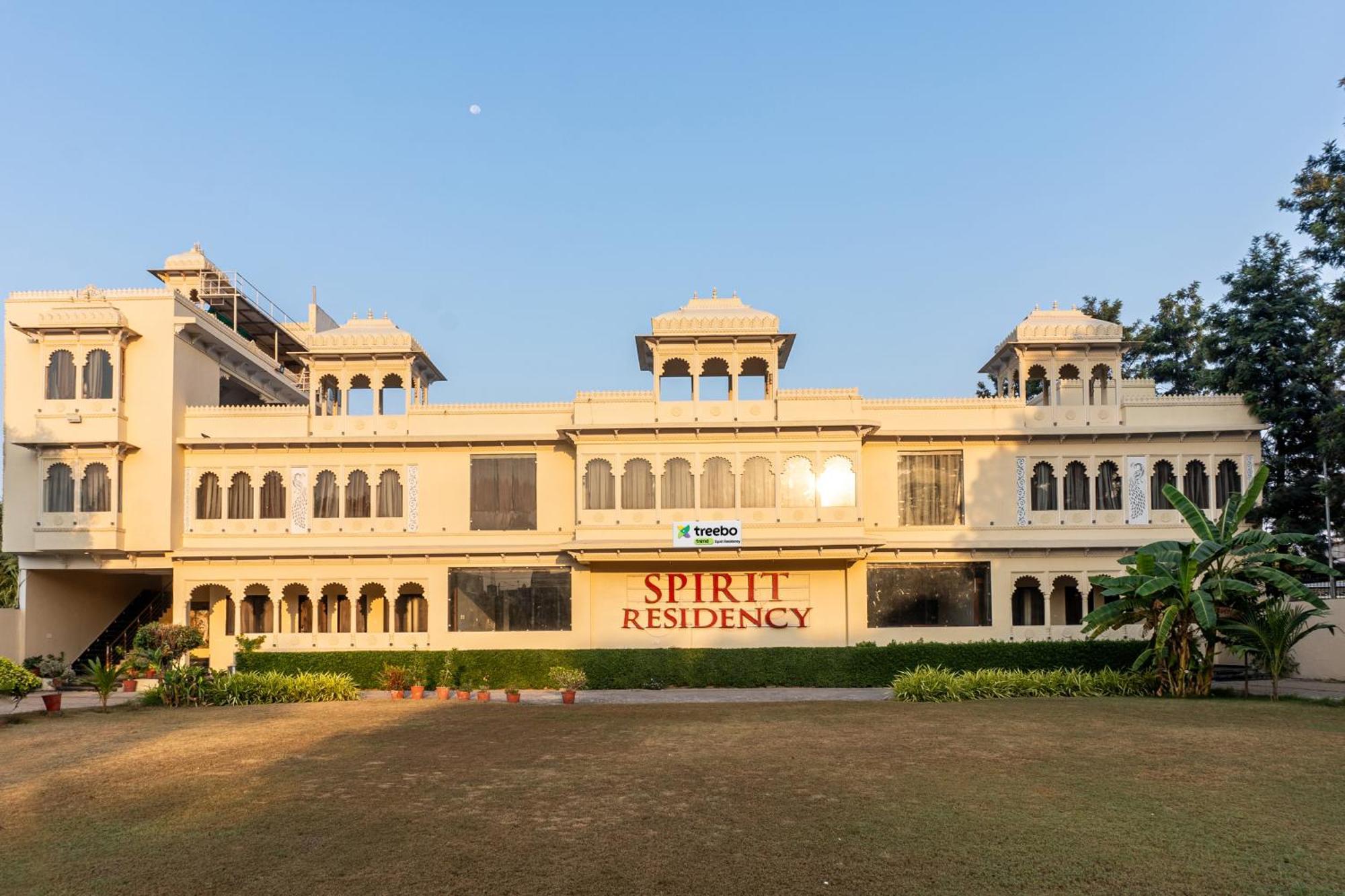 Treebo Spirit Residency Hotel Udaipur Exterior photo